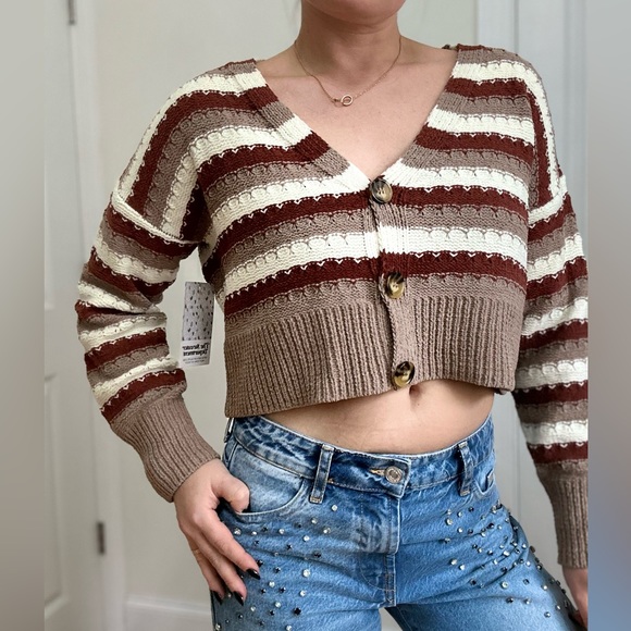 Multi Stripe V-neck Cropped Cardigan - Picture 7 of 8